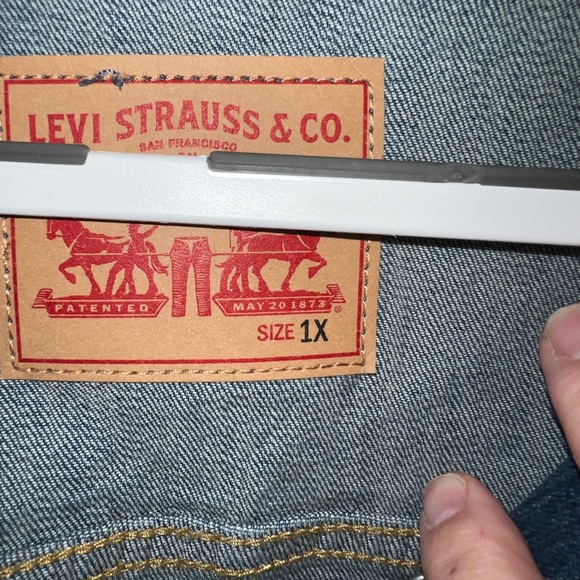 Levi’s Original Trucker jean jacket - Picture 5 of 9
